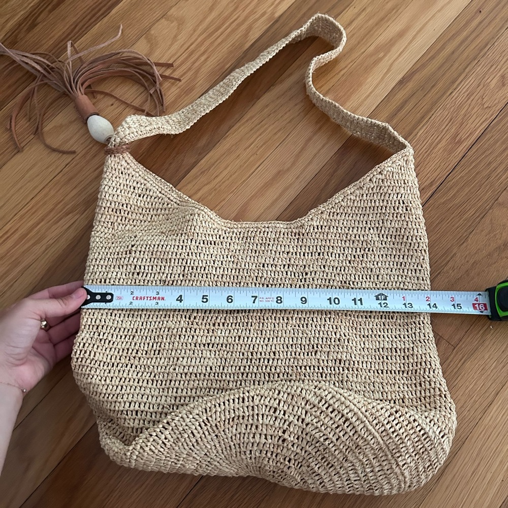 Mar y Sol Woven Shoulder Bag - Picture 7 of 7